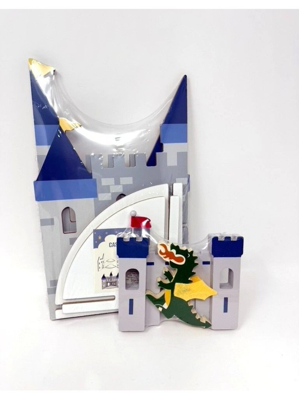 Target Blue Gray Castle Play Set Dragon Wood Towers Flag Ages 5+ Fairytale